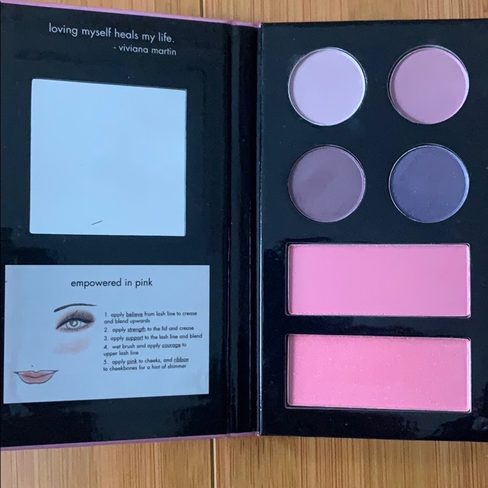 Stila Empowered in Pink Blush & Shadow set
